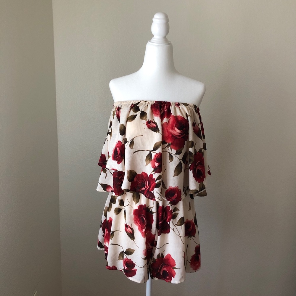 Strapless floral romper